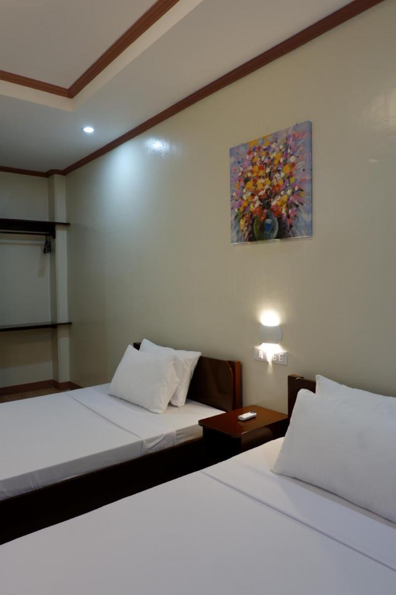 Jun'S Inn Oslob Ngoại thất bức ảnh