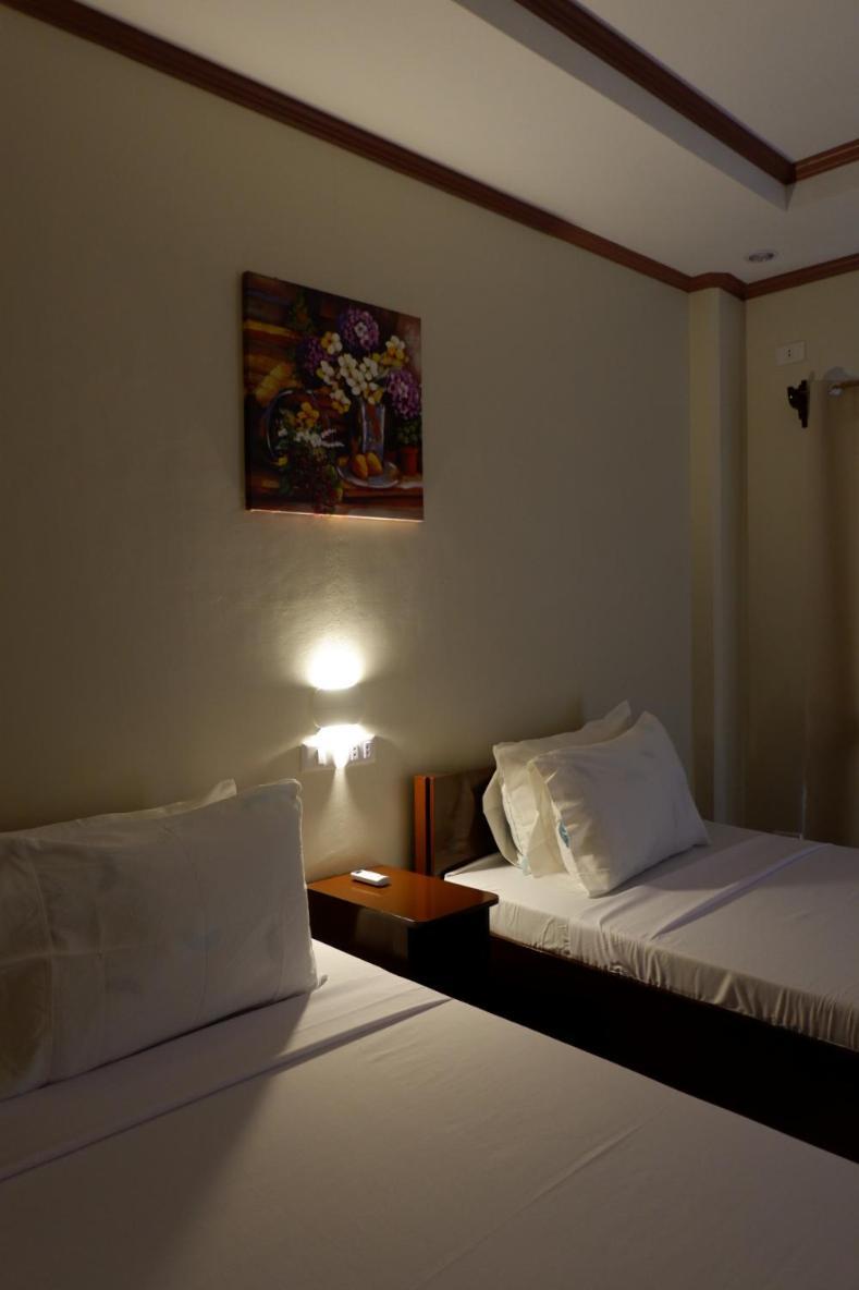 Jun'S Inn Oslob Ngoại thất bức ảnh
